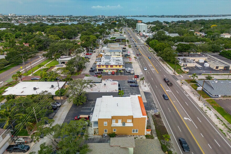 More Photos Of 7024 Central Ave, Saint Petersburg Medical For Lease