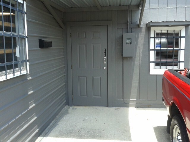 More Photos Of 4513 Lenox Ave, Jacksonville Service For Lease