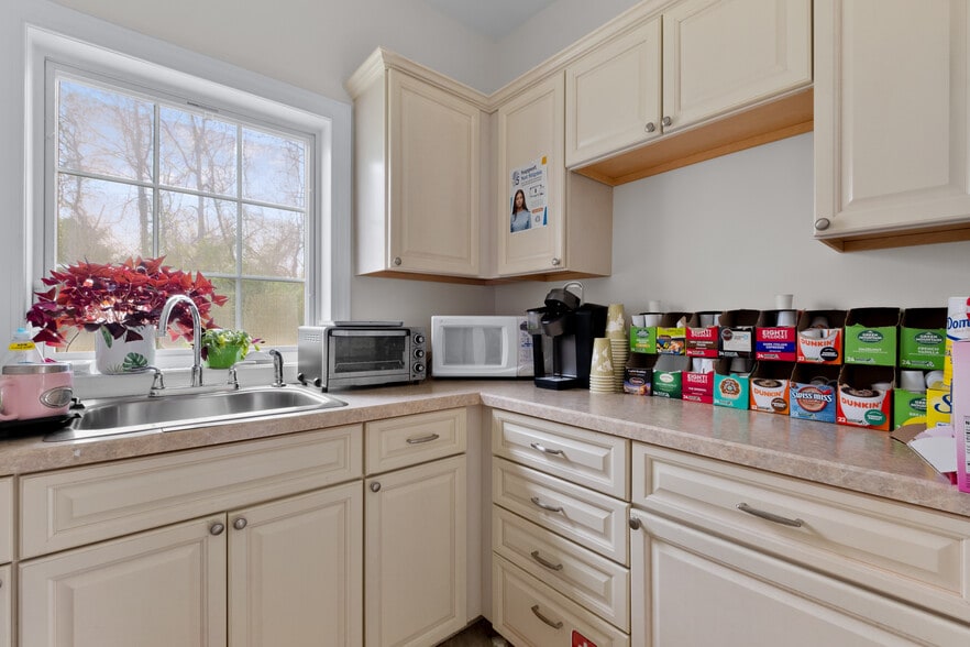 More Photos Of 143 Mount Holly - Medford Rd, Medford Office Residential For Sale