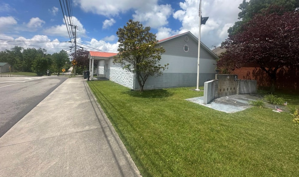 Primary Photo Of 45 Poplar St, Monterey Lodge Meeting Hall For Sale