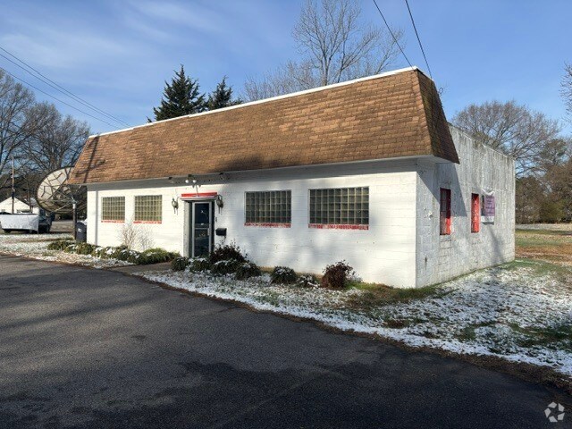 More Photos Of 150 S Mesa Dr, Hopewell Office For Sale