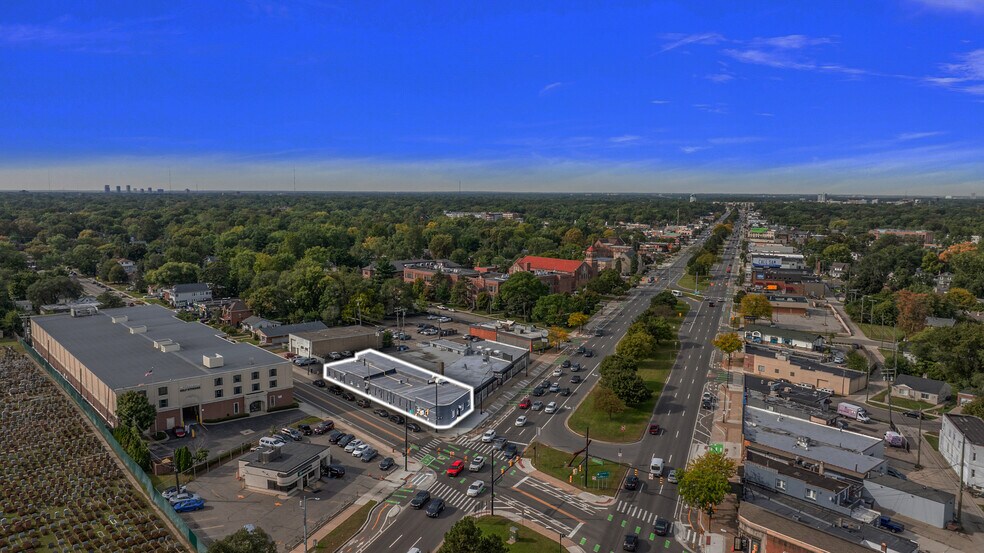 More Photos Of 22007 Woodward Ave, Ferndale Loft Creative Space For Sale