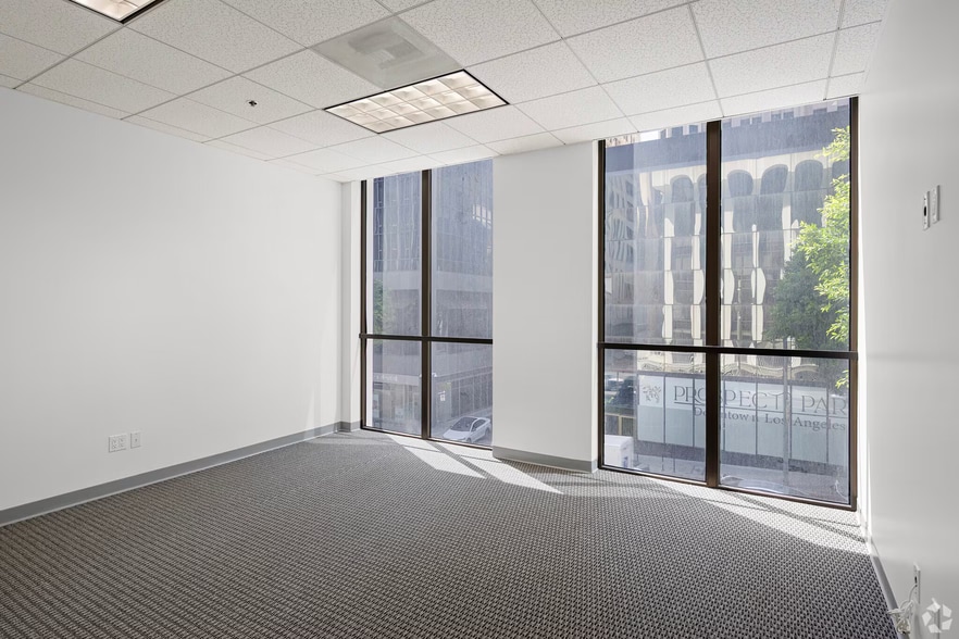 More Photos Of 835 Wilshire Blvd, Los Angeles Loft Creative Space For Lease