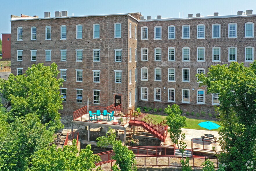 More Photos Of 116 E Main St, Haw River Apartments For Lease