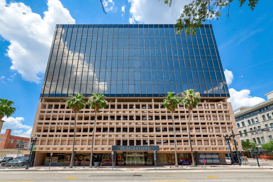 More Photos Of 233 E Bay St, Jacksonville Office For Sale