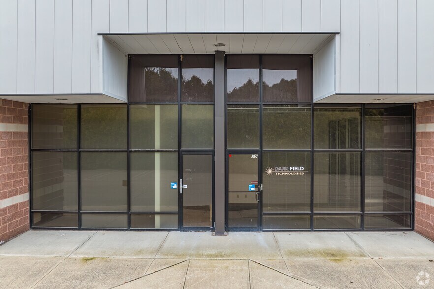 More Photos Of 70-76 Robinson Blvd, Orange Warehouse For Lease