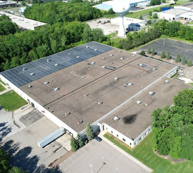 More Photos Of 8037 Bavaria Rd, Twinsburg Warehouse For Lease