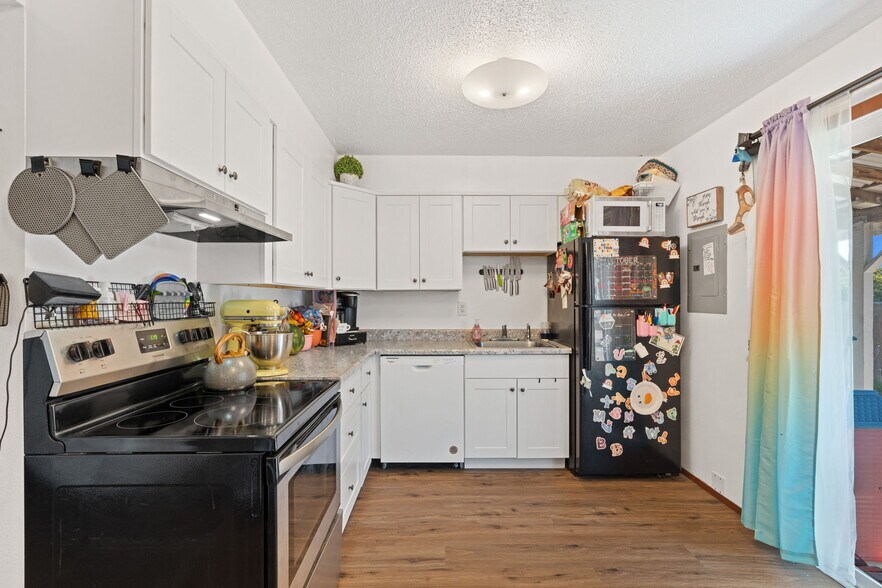 More Photos Of 1149 SW Cascade Ave, Chehalis Apartments For Sale