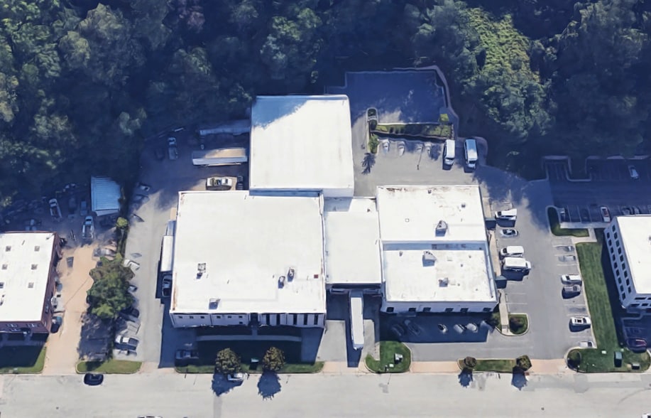 More Photos Of 40 New Plant Ct, Owings Mills Warehouse For Lease