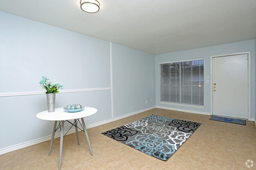 More Photos Of 10000 Hammerly Blvd, Houston Apartments For Sale