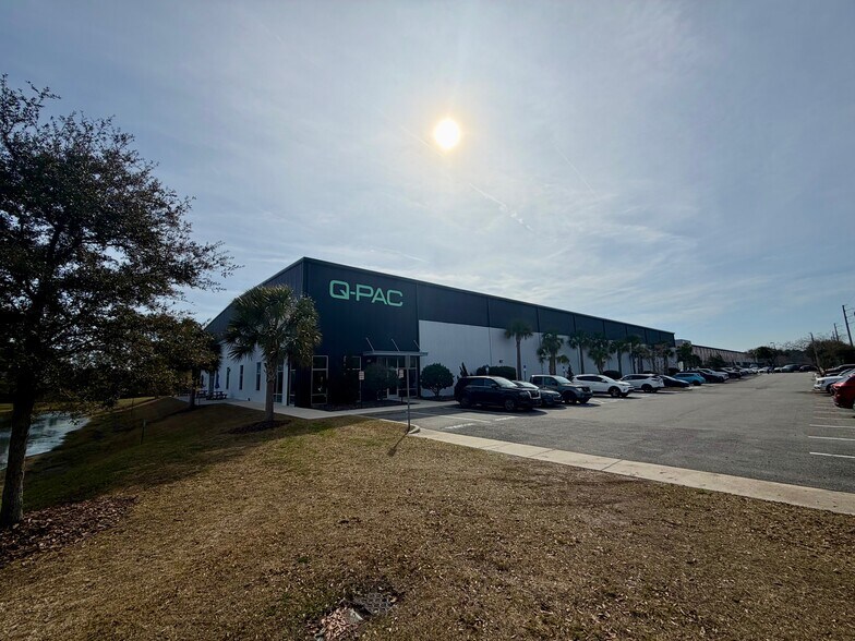 More Photos Of 4010 Deerpark Blvd, Elkton Manufacturing For Sale