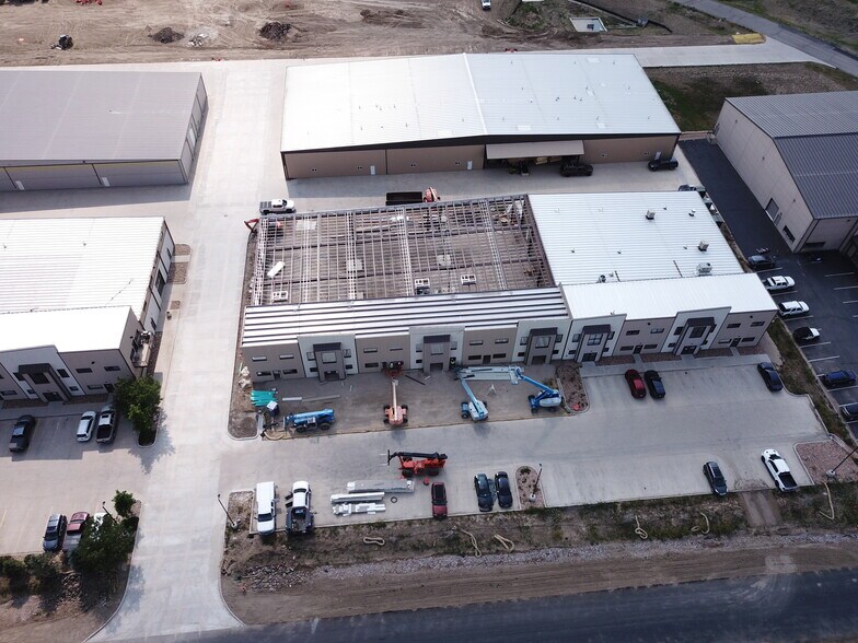 More Photos Of 3000 Airport Dr, Erie Research And Development For Sale