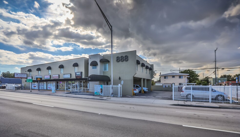 More Photos Of 888 NW 27th Ave, Miami Storefront Retail Office For Lease