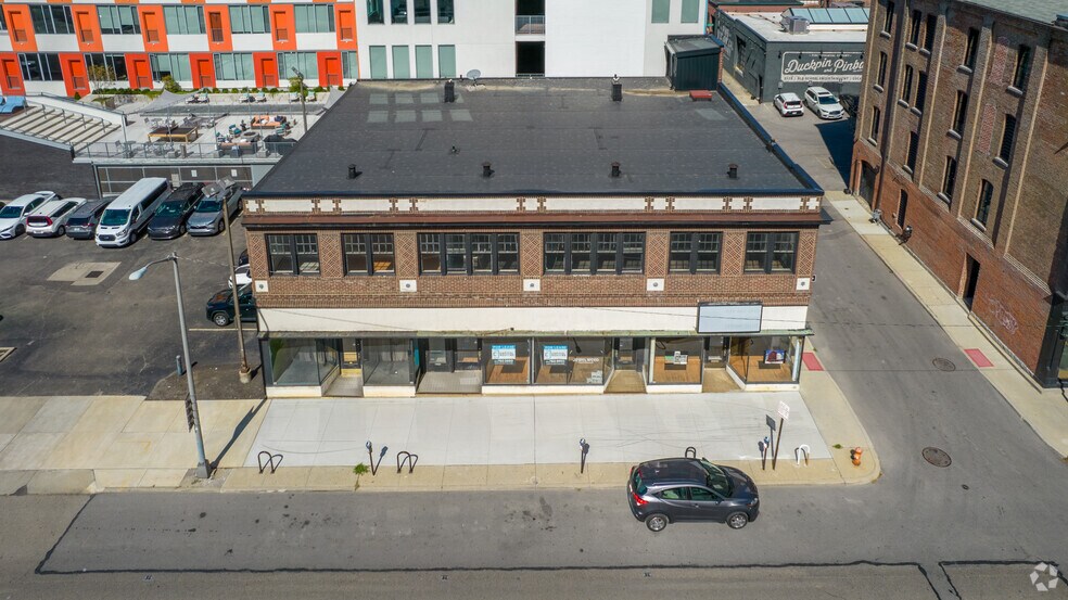 More Photos Of 116-124 E Long St, Columbus Storefront Retail Office For Lease