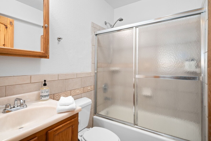 More Photos Of 8630 Fall River Rd, Idaho Springs Storefront Retail Residential For Sale