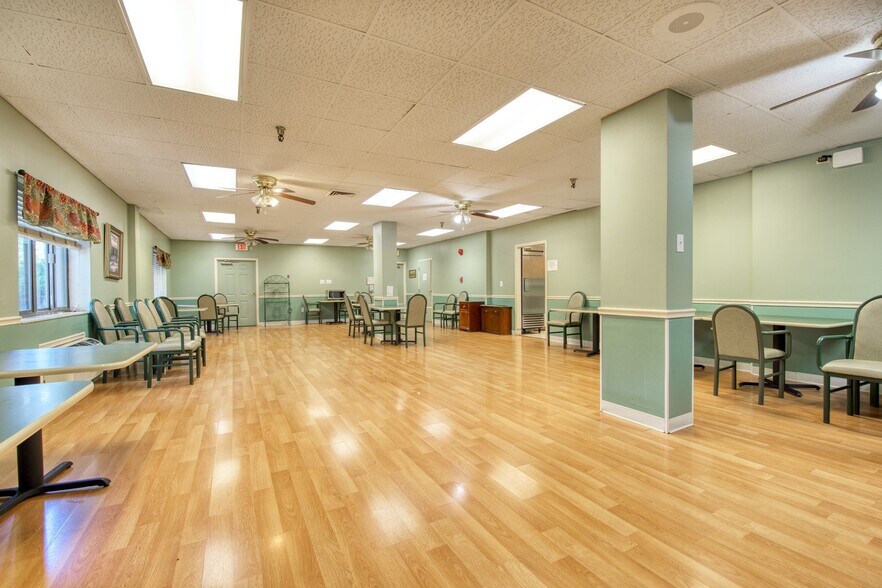 More Photos Of 1500 McKinley Ave, Niles Assisted Living For Sale