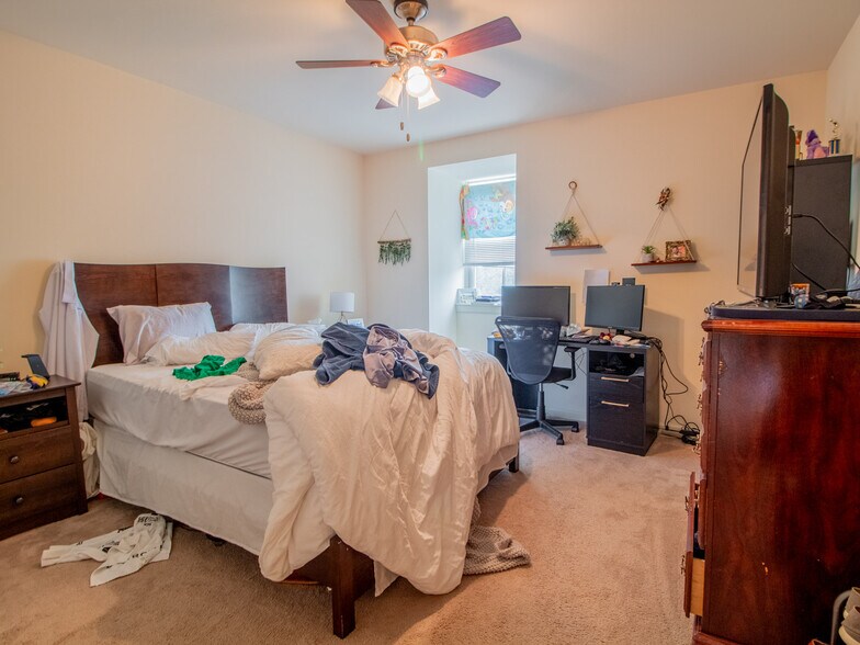 More Photos Of 1001-1005 Ann Ave, Saint Louis Apartments For Sale