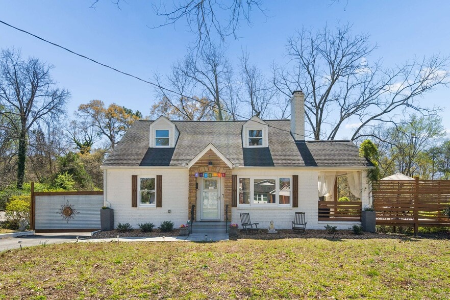 More Photos Of 1860 Penelope Rd NW, Atlanta Hospitality For Sale