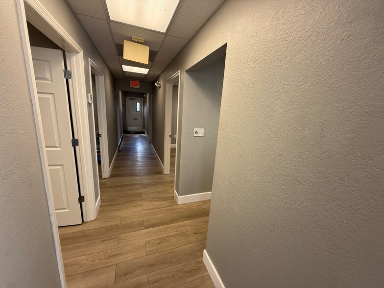 More Photos Of 101 E New Haven Ave, Melbourne Medical For Lease