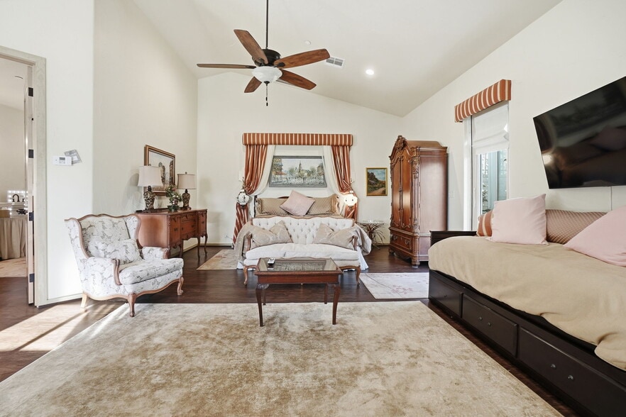 More Photos Of 21645 Parrotts Ferry Rd, Sonora Specialty For Sale