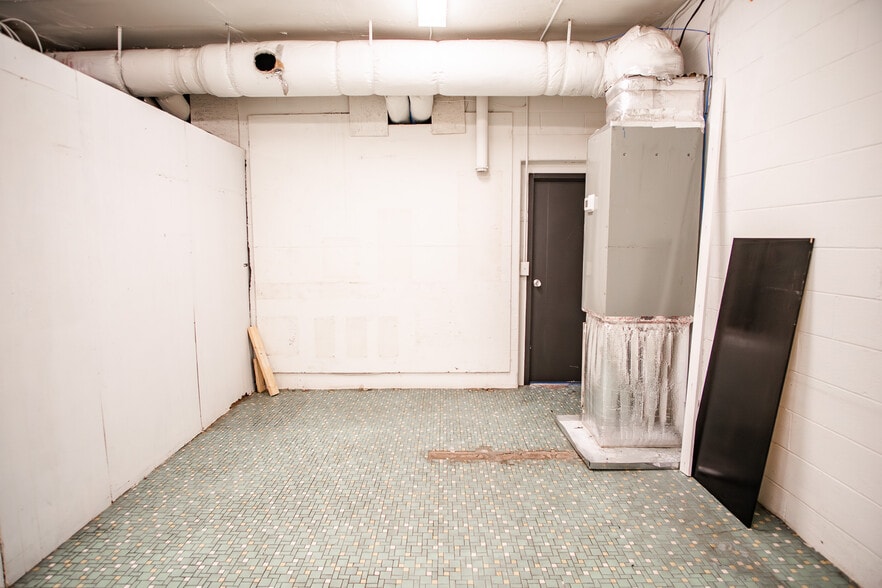 More Photos Of 1218 E Magnolia Ave, Knoxville Freestanding For Lease