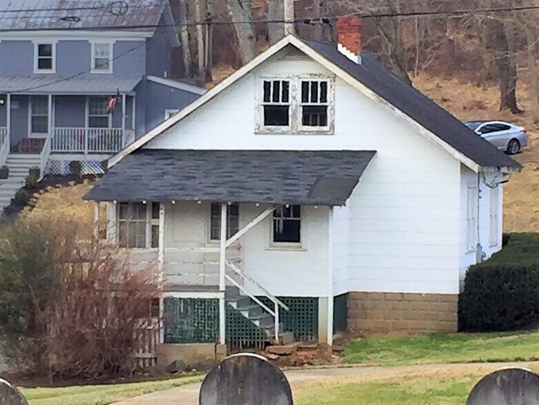 More Photos Of 26121 Frederick Rd, Clarksburg Specialty For Sale