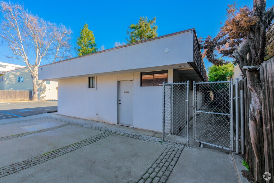 More Photos Of 874 Plumas St, Yuba City Medical For Lease