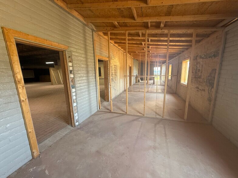 More Photos Of 6255 Bataan Memorial W, Las Cruces General Retail For Sale