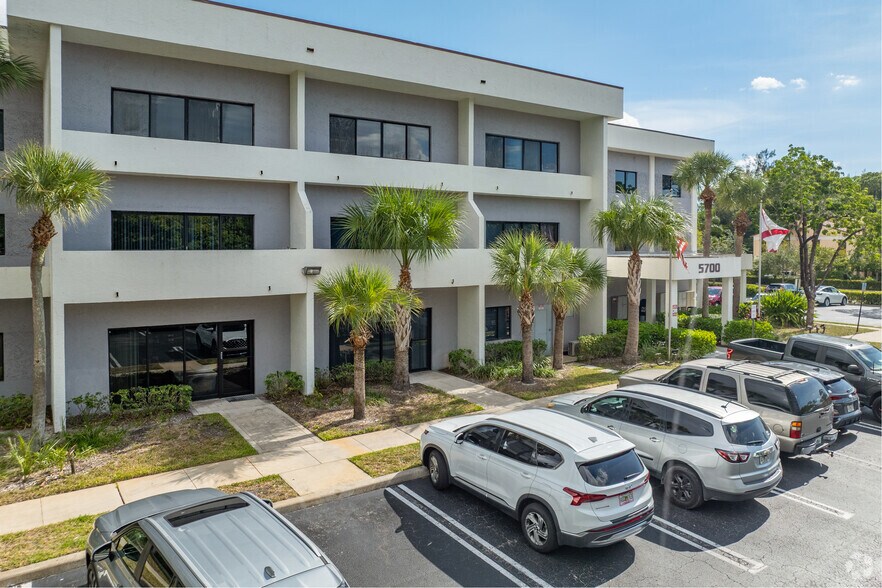 More Photos Of 5700 Lake Worth Rd, Greenacres Medical For Lease