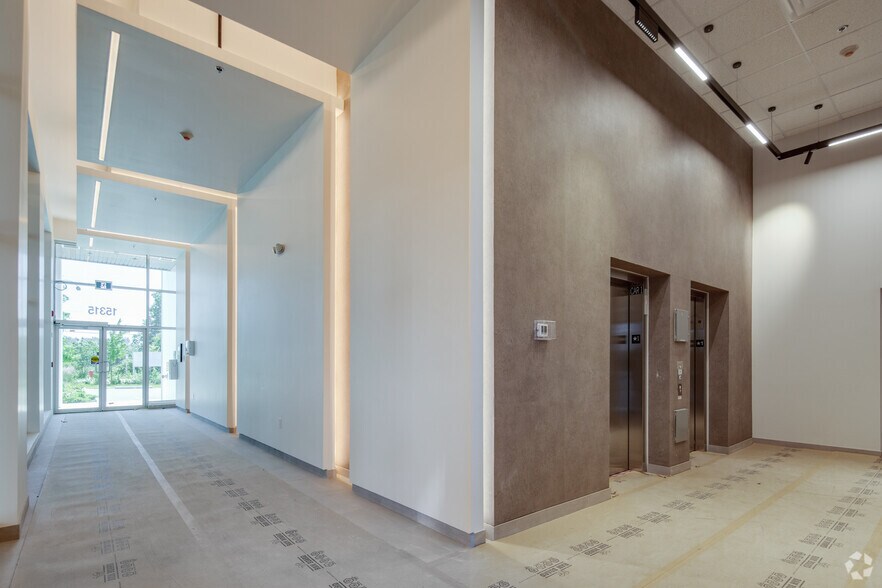 More Photos Of 15315 66 Ave, Surrey Medical For Lease