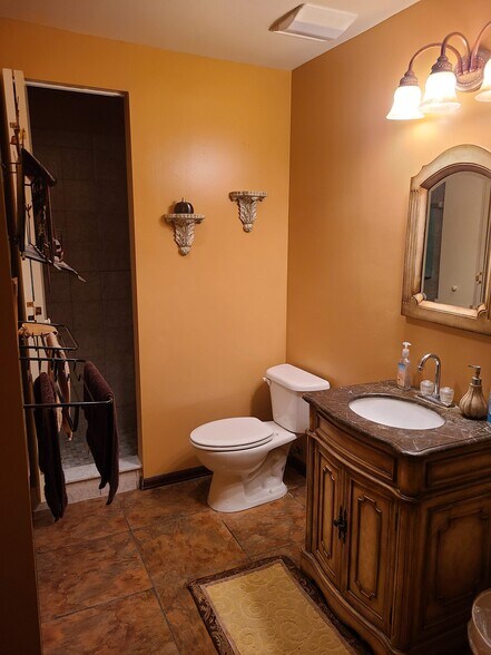 More Photos Of 3023 Eastland Blvd, Clearwater Office For Sale