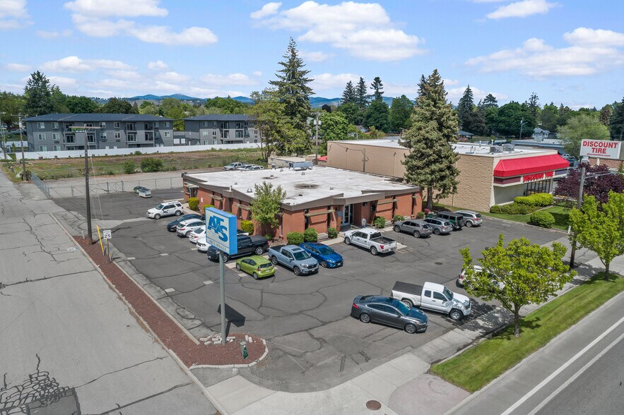 More Photos Of 9507 E Sprague Ave, Spokane Office For Sale