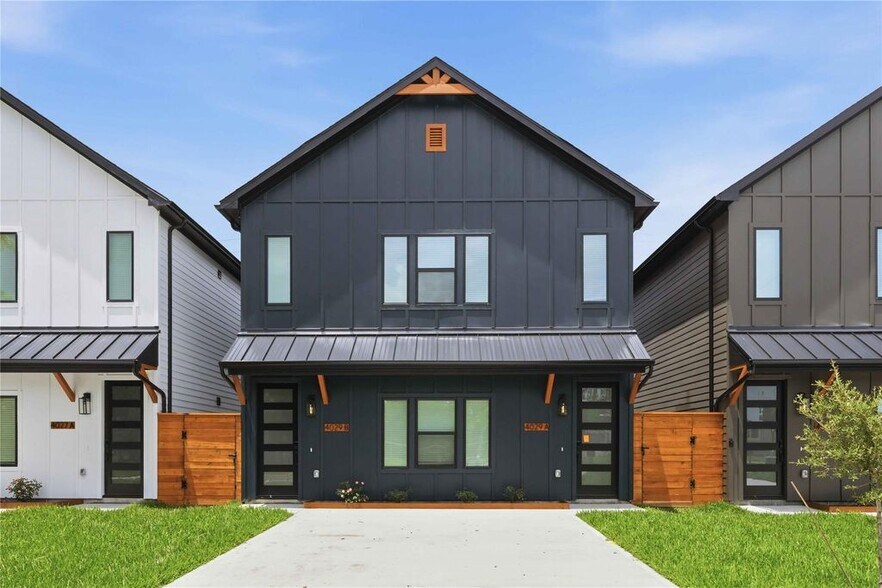 Primary Photo Of 4029 Cork Dr, Houston Apartments For Sale