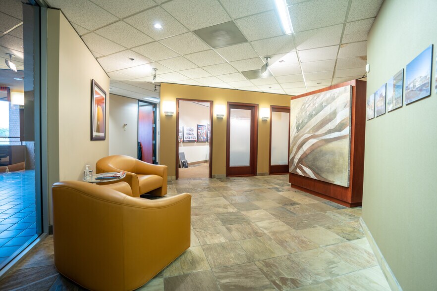 More Photos Of 4130 E Van Buren St, Phoenix Office For Lease