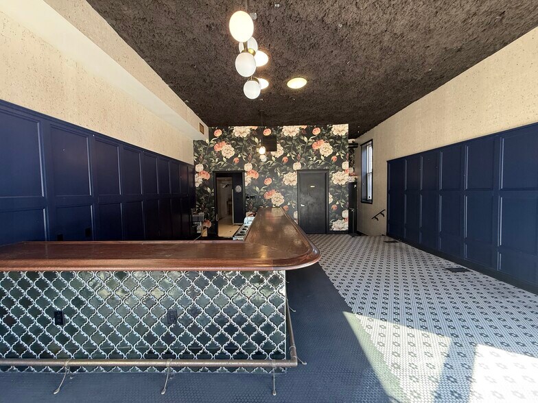 More Photos Of 1200 Main St, Cincinnati Apartments For Lease