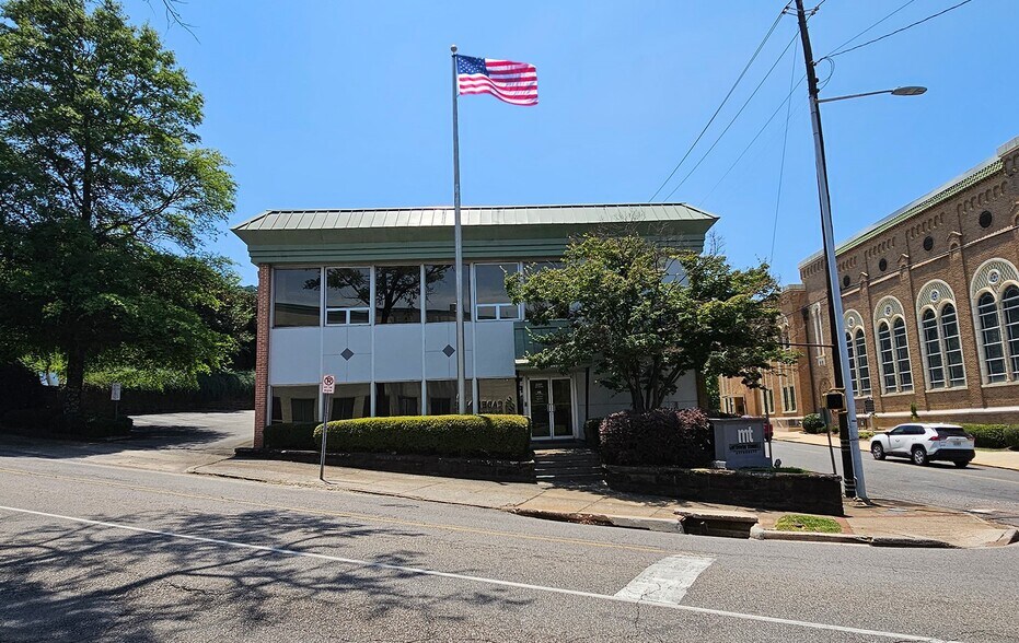 Primary Photo Of 2201 Arlington Ave S, Birmingham Office For Sale