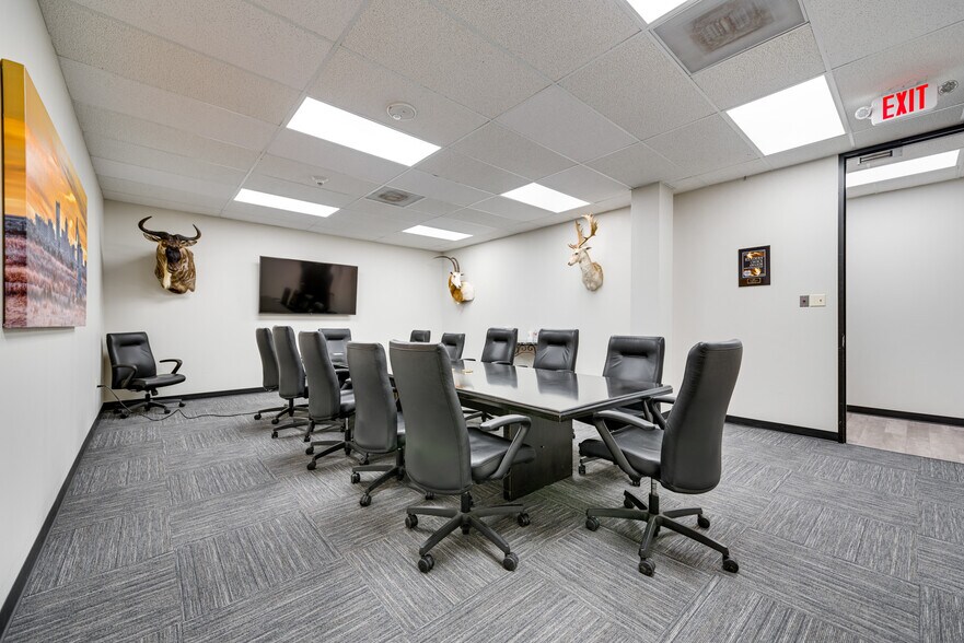 More Photos Of 3300 N A St, Midland Unknown For Lease