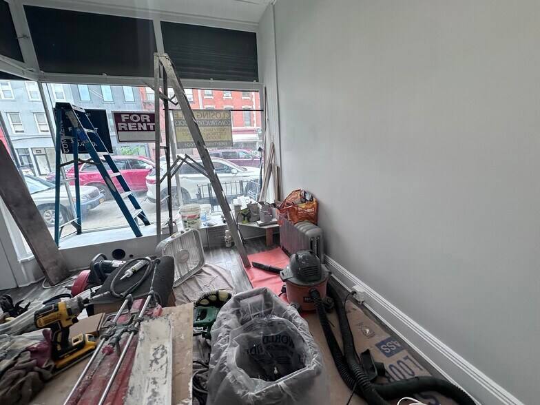 More Photos Of 508 3rd Ave, Brooklyn Storefront Retail Residential For Lease