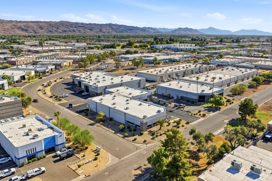 More Photos Of 3745 E Wier Ave, Phoenix Warehouse For Lease