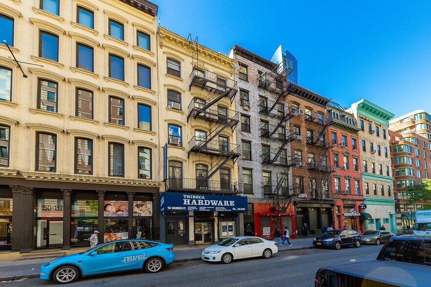 More Photos Of 154 Chambers St, New York Apartments For Sale