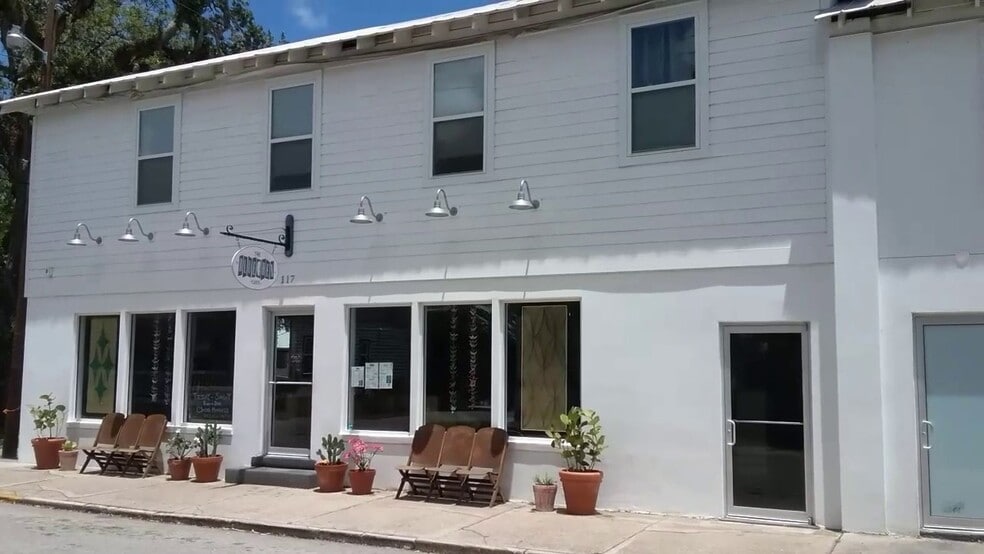 Primary Photo Of 117 Martin Luther King Ave, Saint Augustine Restaurant For Lease