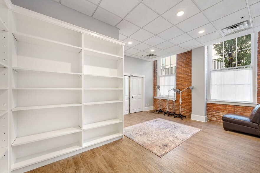 More Photos Of 520 S Water St, Providence Office Residential For Sale