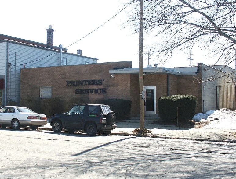 More Photos Of 401 E Mound St, Columbus Veterinarian Kennel For Sale