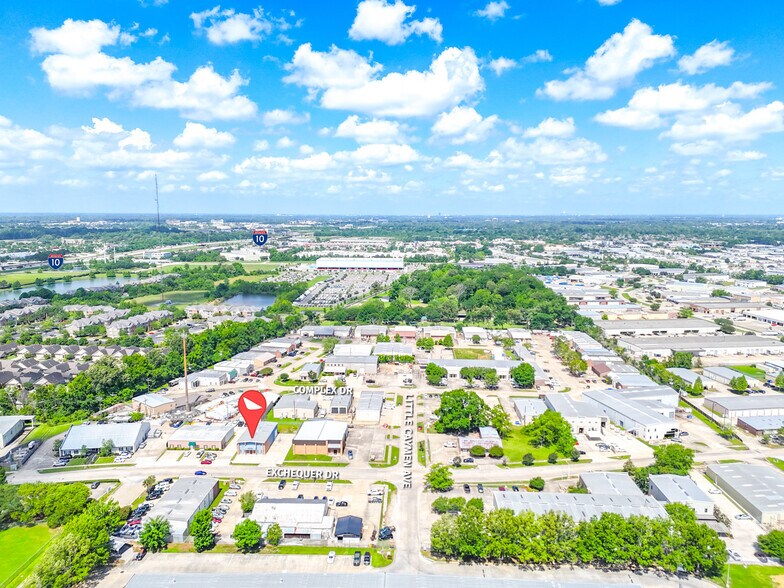 More Photos Of 6720 Exchequer Dr, Baton Rouge Warehouse For Lease