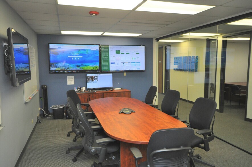 More Photos Of 2675 S Abilene St, Aurora Office For Lease