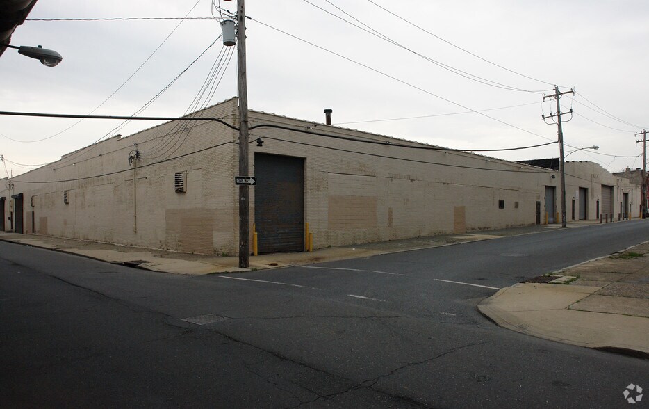 More Photos Of 2501 Wharton St, Philadelphia Warehouse For Lease