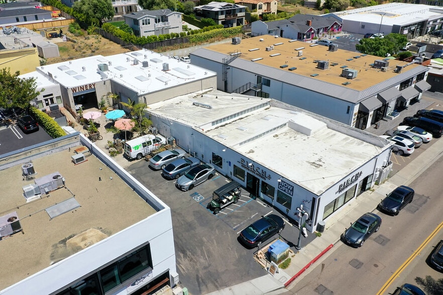 More Photos Of 118 S Cedros Ave, Solana Beach Storefront For Sale