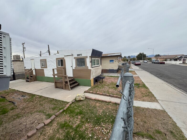 More Photos Of 1340 Hassell Ave, Las Vegas Manufactured Housing Mobile Home Park For Sale