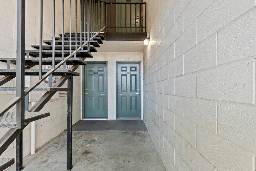 More Photos Of 529 Rossi St, Boise Apartments For Sale