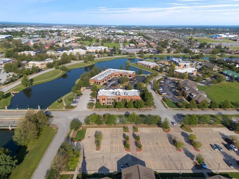 More Photos Of 6801 Isaac's Orchard Rd, Springdale Office For Lease